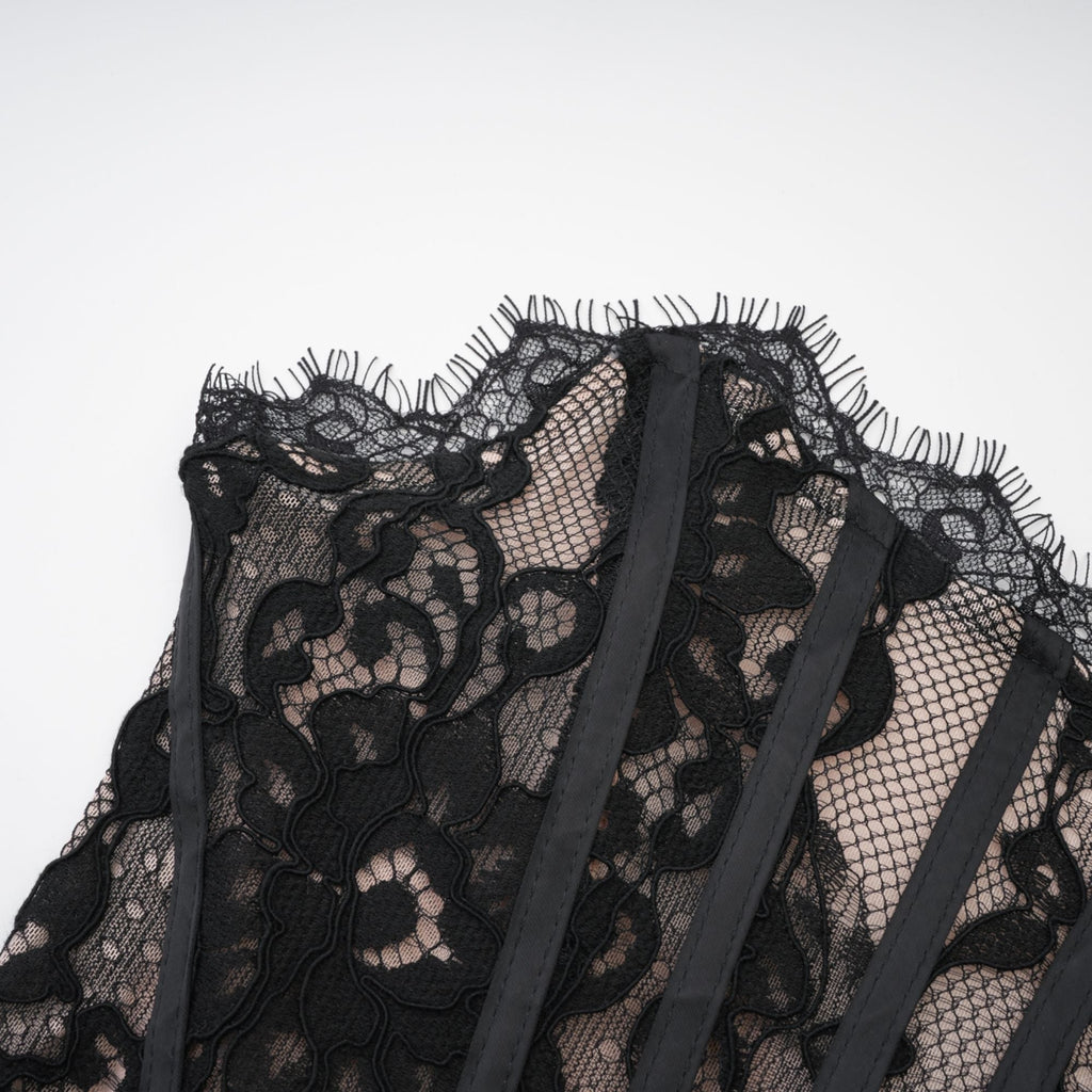 Μίνι Φόρεμα Kylitha Με Μαύρη Δαντέλα Και Κορδέλα