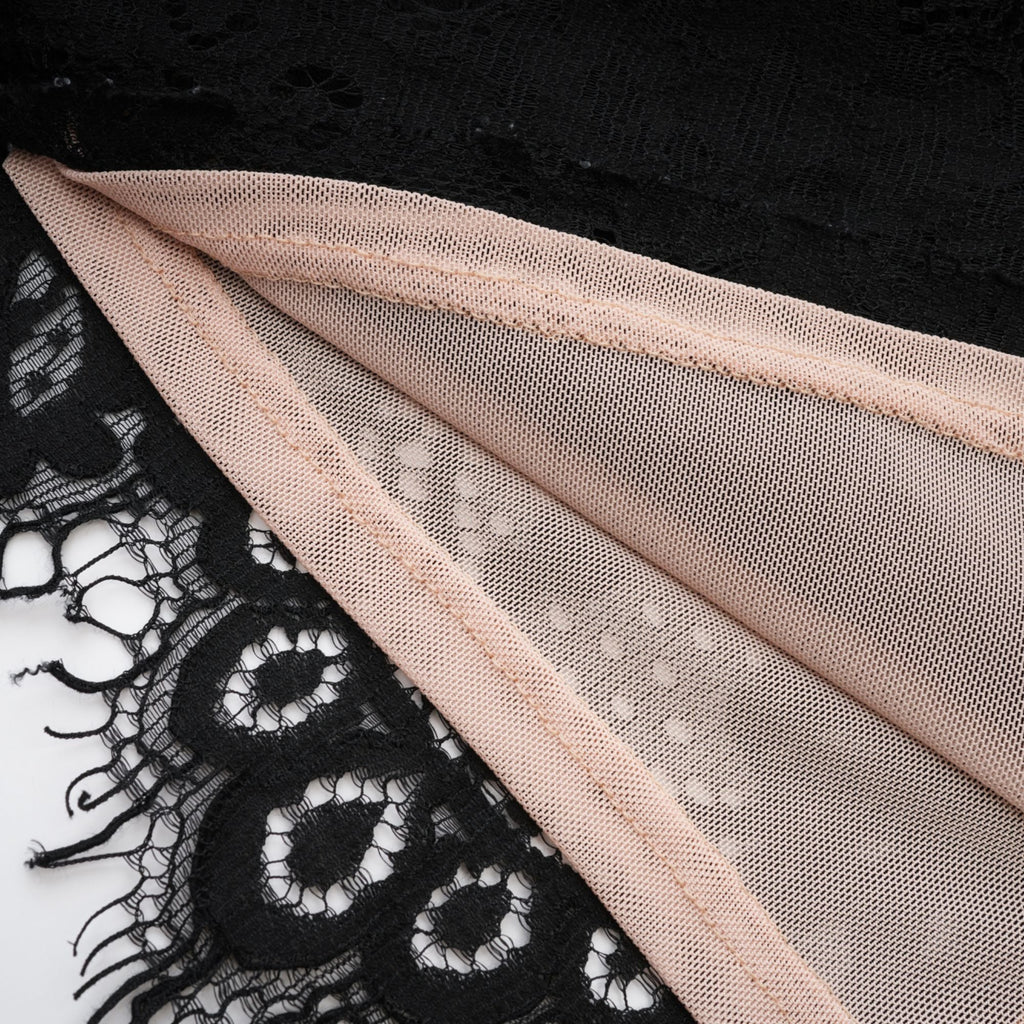 Μίνι Φόρεμα Kylitha Με Μαύρη Δαντέλα Και Κορδέλα