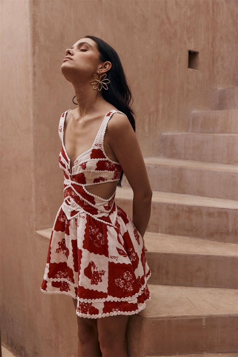 Μίνι Φόρεμα Με Στάμπα Leila Και Κοψίματα