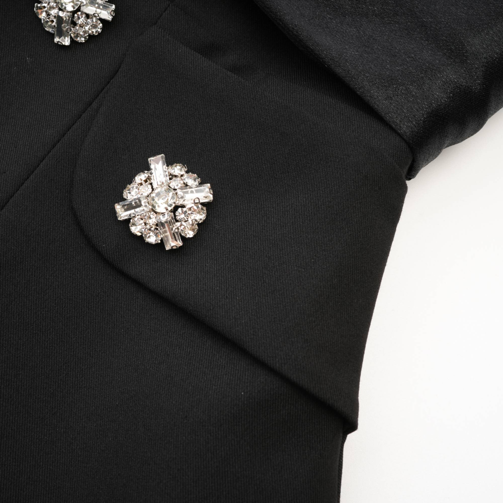 Μίνι Φόρεμα Mealla Με Κουμπιά Και Μαύρο Κρύσταλλο Και Φαρδύ Τελείωμα