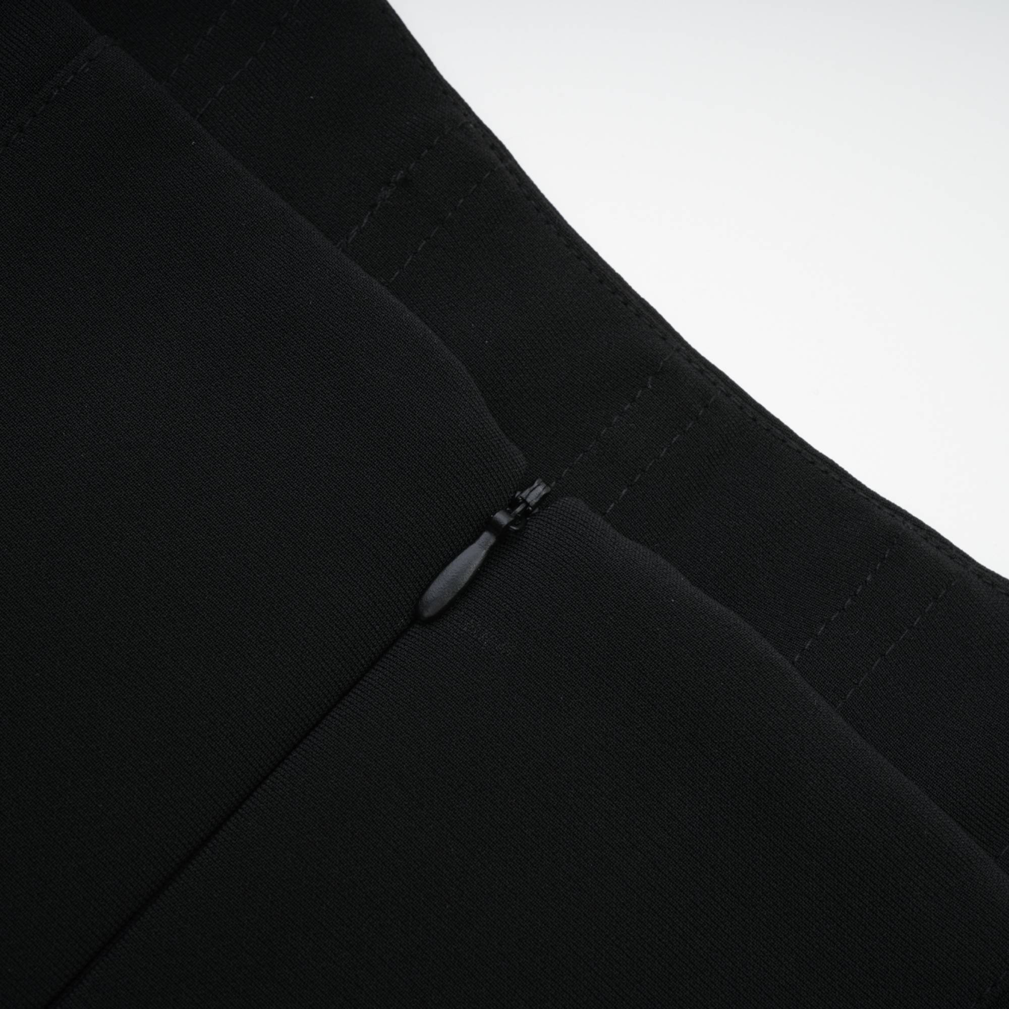 Μαύρο Μίνι Φόρεμα Με Κέντημα Melisande