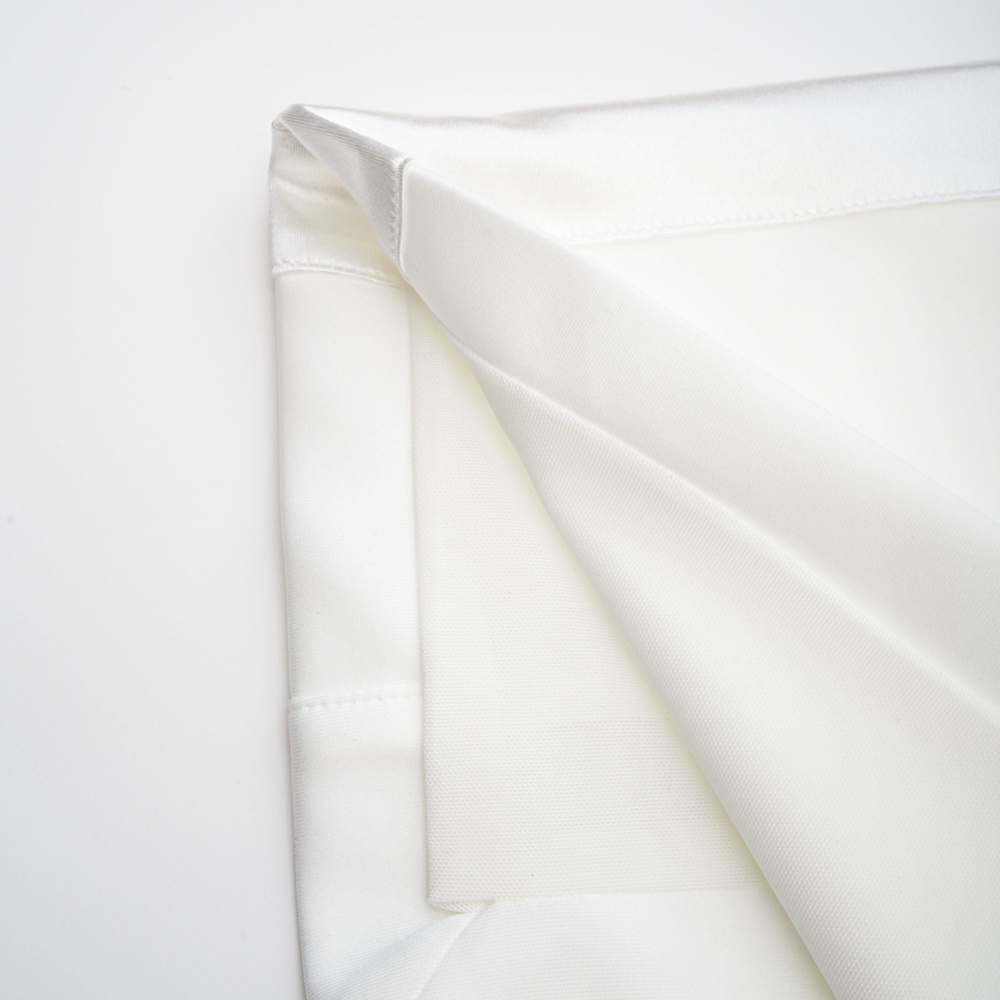 Λευκό Φόρεμα Με Μπουστάκι Muriel Και Μίντι Φόρεμα