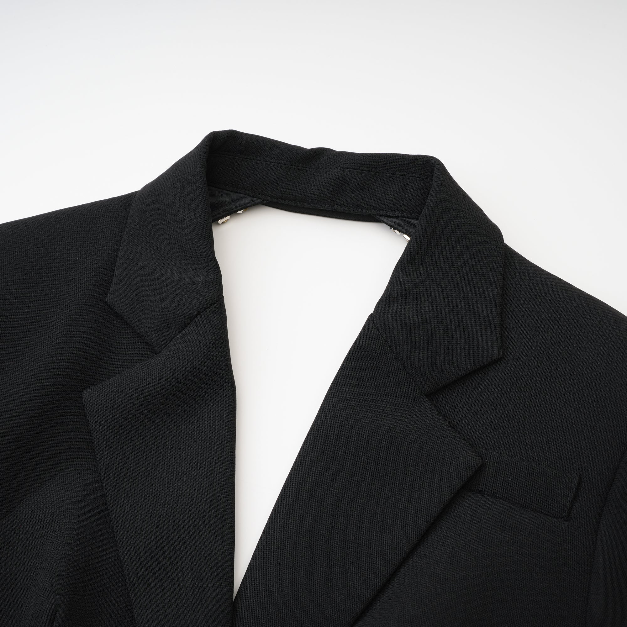 Μαύρο Σακάκι Odette Με Ανοιχτή Πλάτη