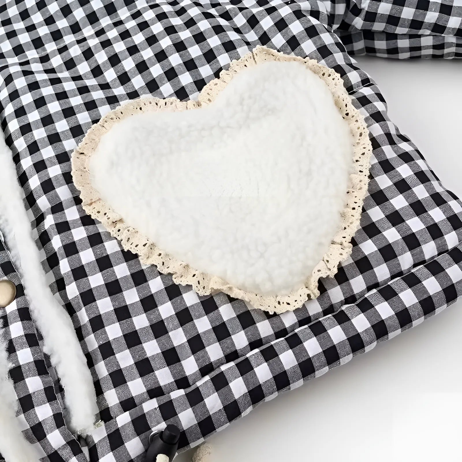 Ζακέτα Lysa Με Λεπτομέρεια Καρδιάς Και Λεπτομέρεια