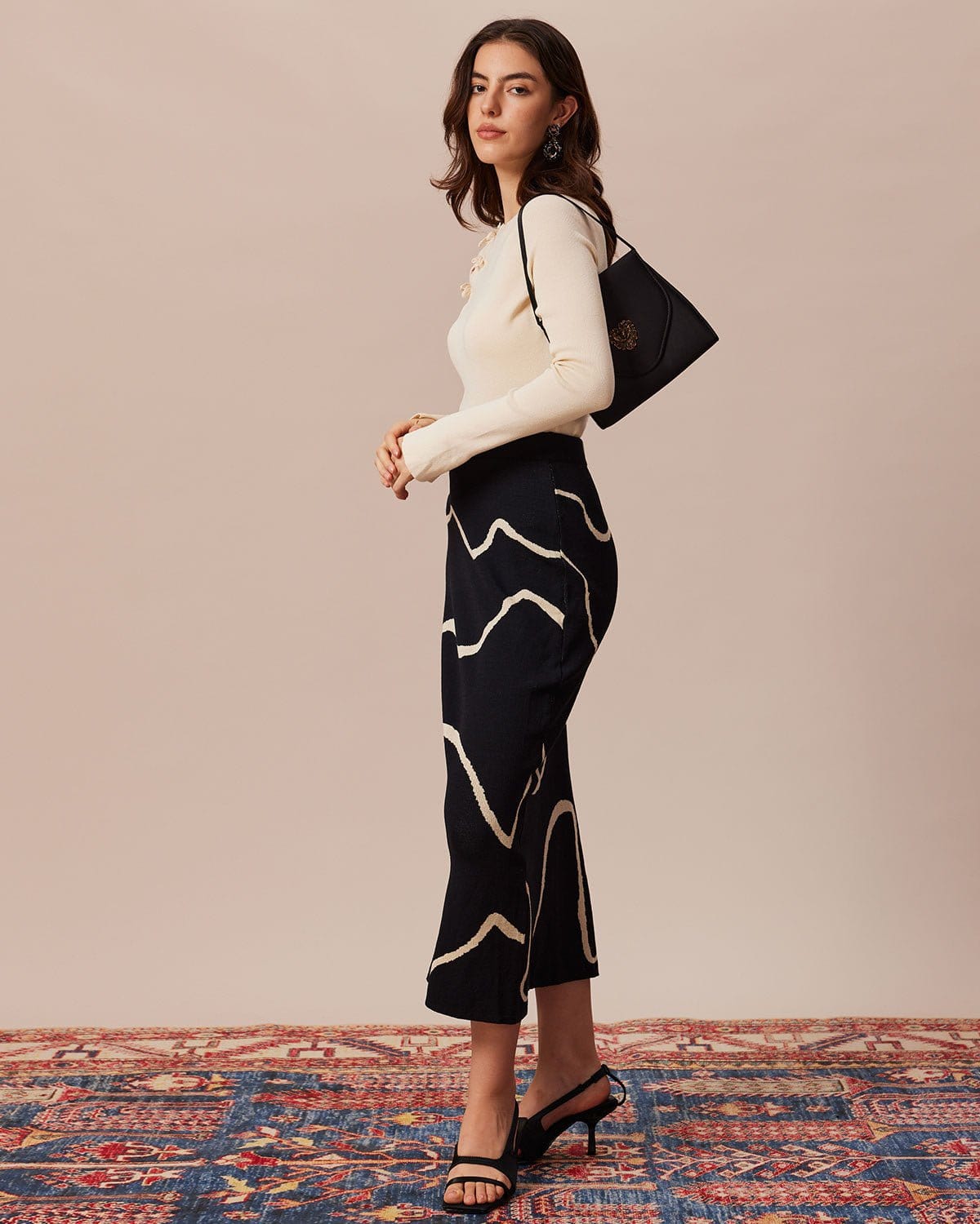 Μπεζ Πλεκτό Τοπ Με Σχισμές Και Φιόγκο