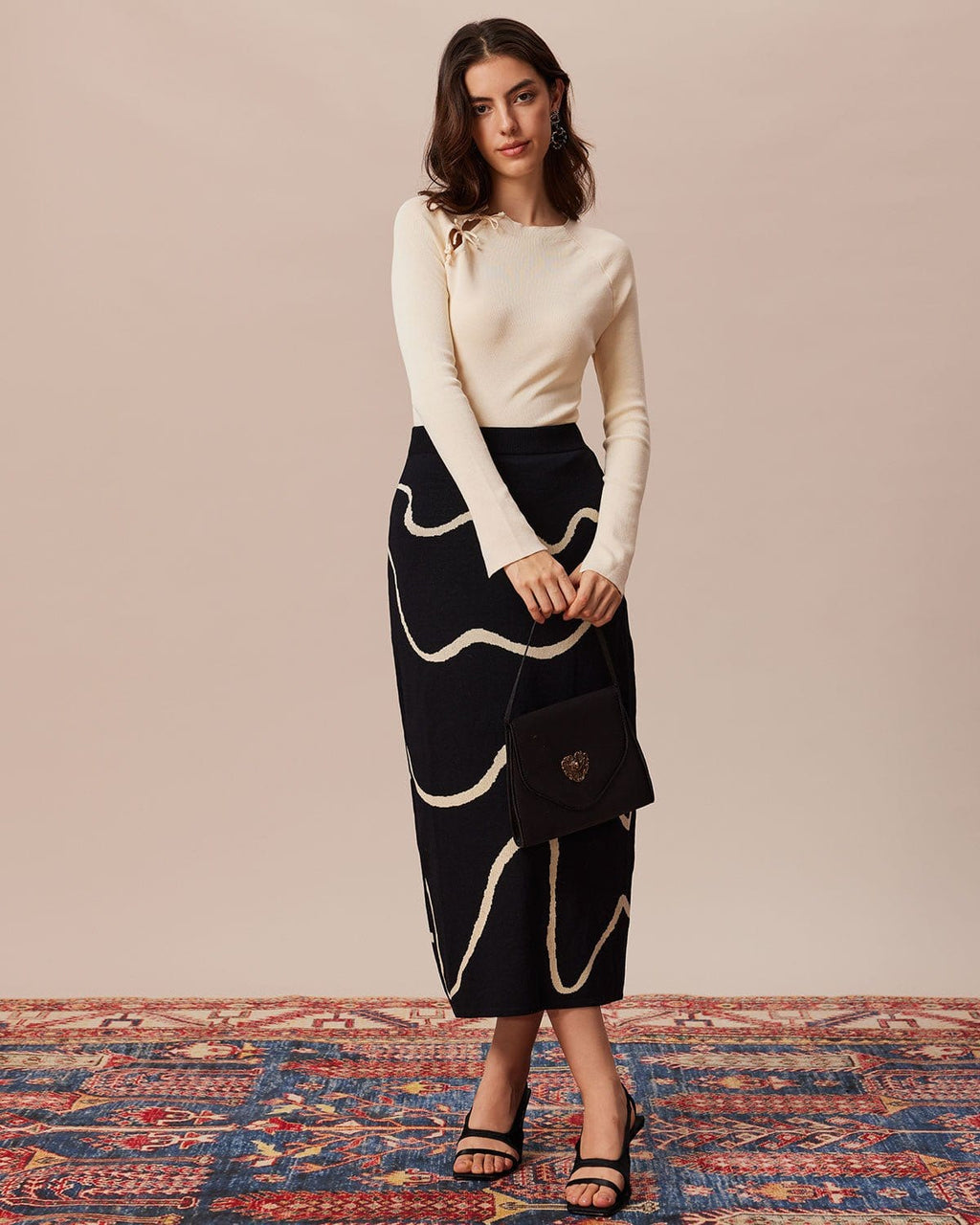 Μπεζ Πλεκτό Τοπ Με Σχισμές Και Φιόγκο Σε Ριμπ Ύφανση