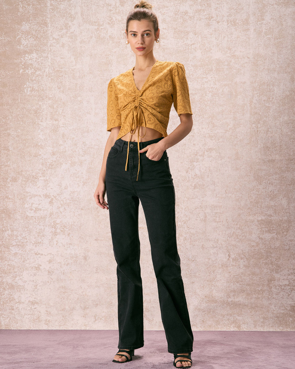 Μαύρο Τζιν Με Ψηλή Μέση Και Ίσια Γραμμή