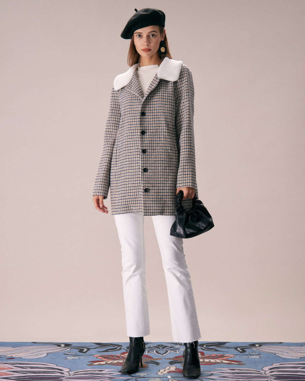 Σακάκι Με Λευκό Γιακά Και Μονόπετο Καρό