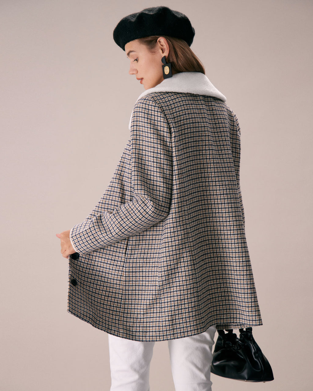 Σακάκι Με Λευκό Γιακά Και Μονόπετο Καρό