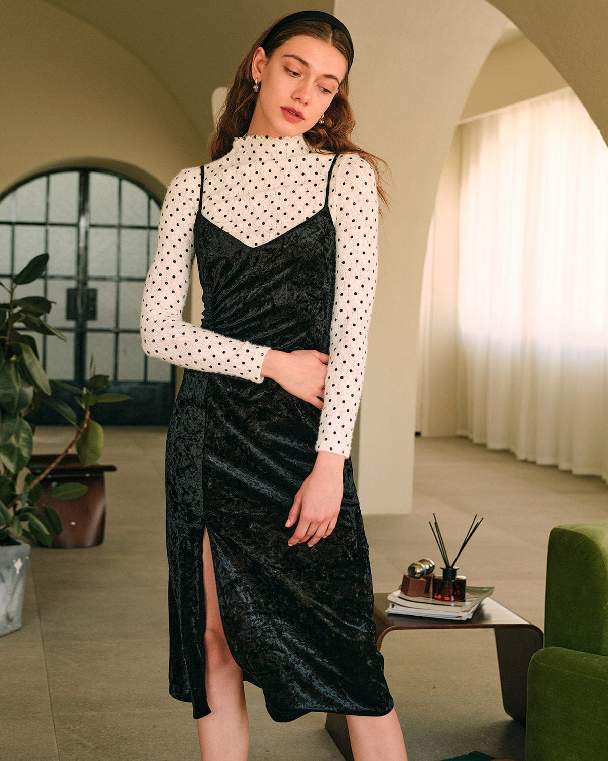 Πλεκτό Τοπ Με Σχέδιο Πουά Και Γιακά Με Όρθιο Γιακά