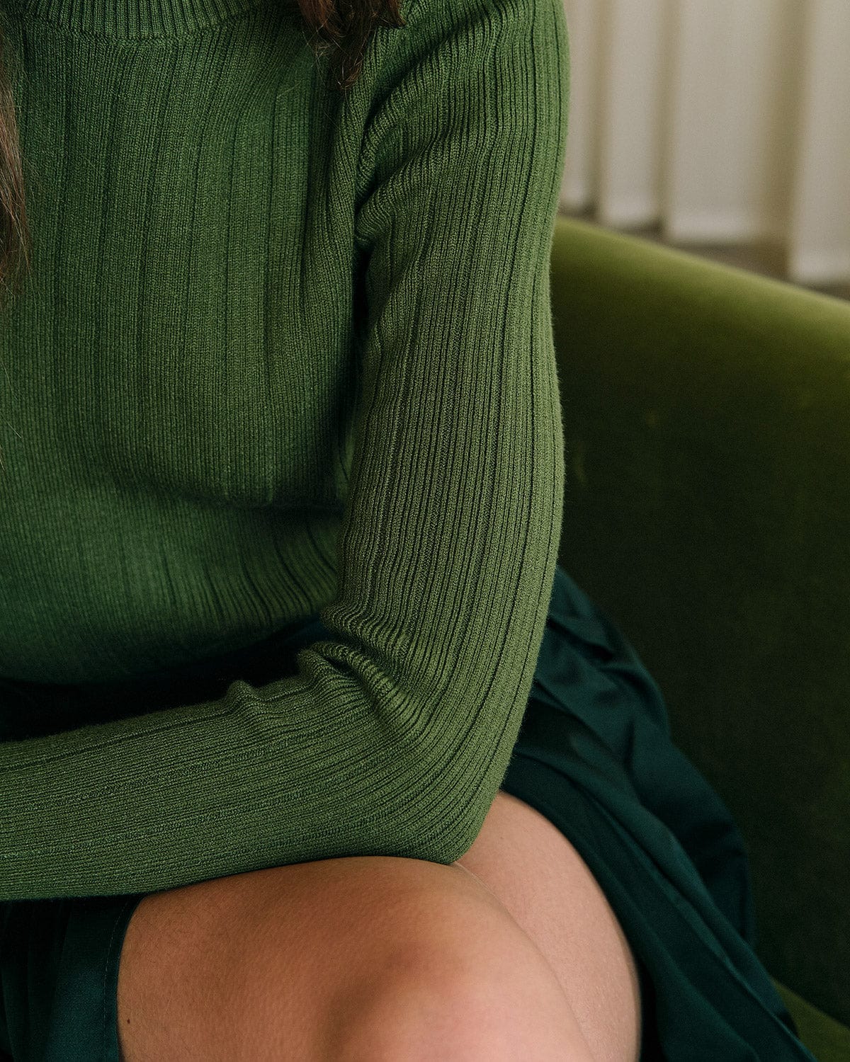 Πλεκτό Πουλόβερ Με Στρογγυλή Λαιμόκοψη Και Ριμπ Ύφανση