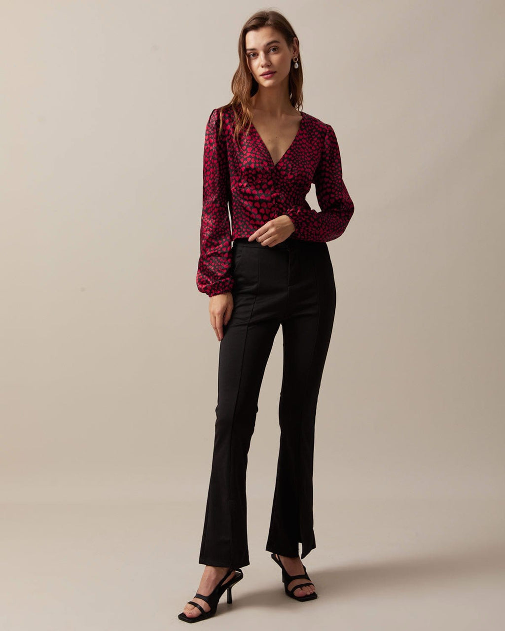 Κόκκινη Κοντή Μπλούζα Με V Λαιμόκοψη Και Σχέδιο Καρδιάς