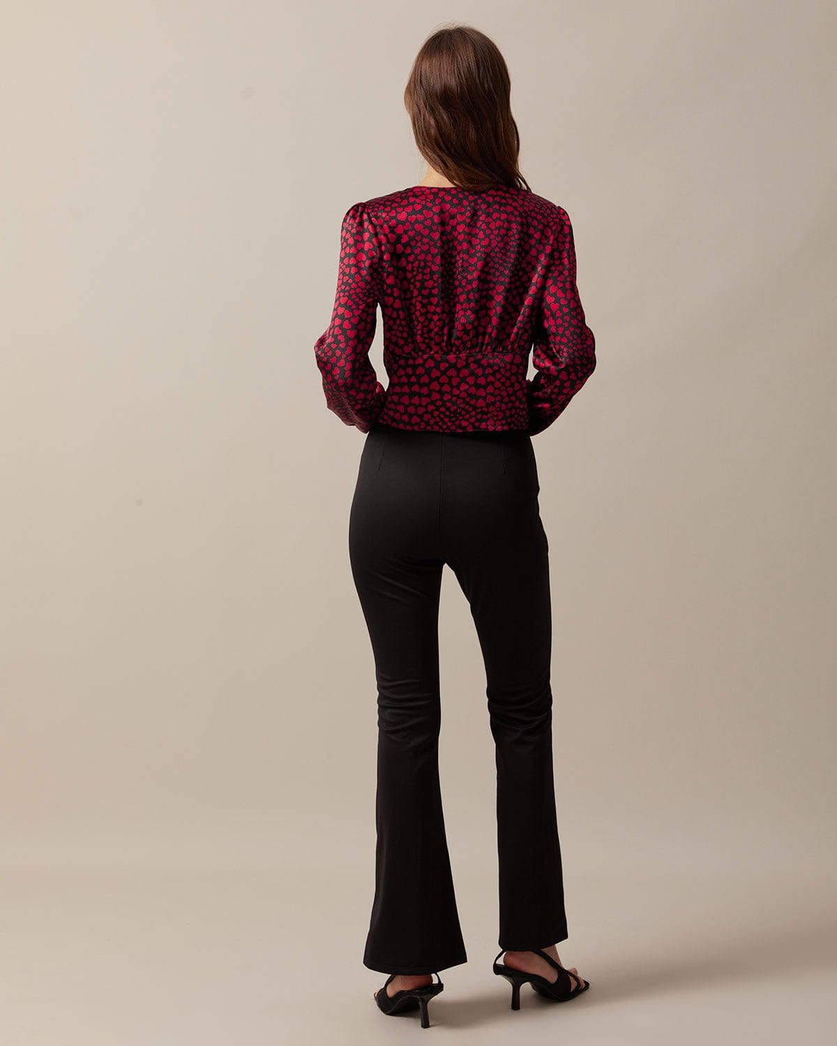 Κόκκινη Κοντή Μπλούζα Με V Λαιμόκοψη Και Σχέδιο Καρδιάς