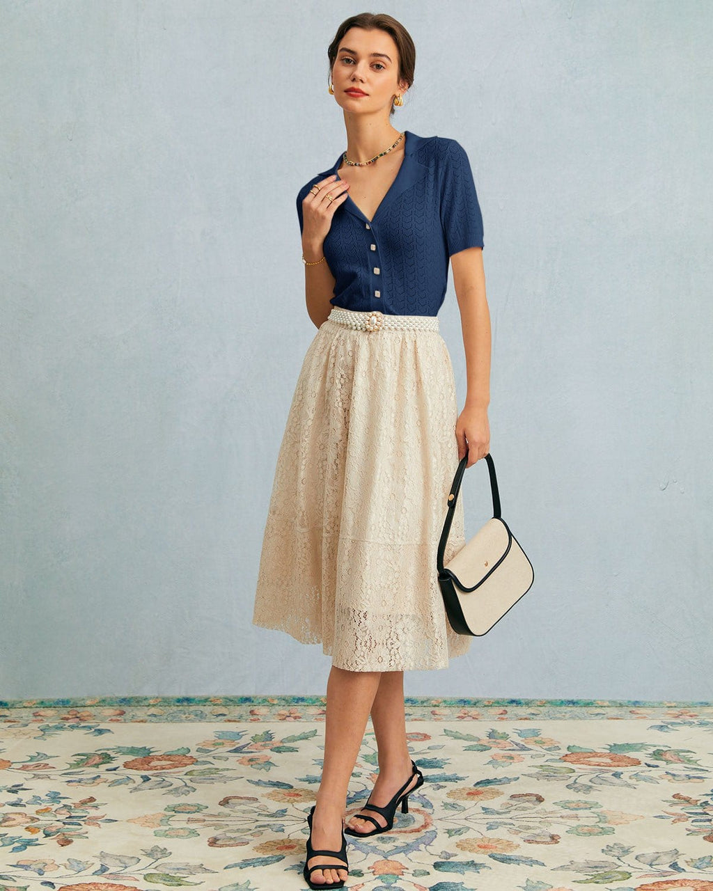 Πλεκτό Τοπ Με Γιακά Και Τελείωμα Σε Μπλε Σκούρο Χρώμα