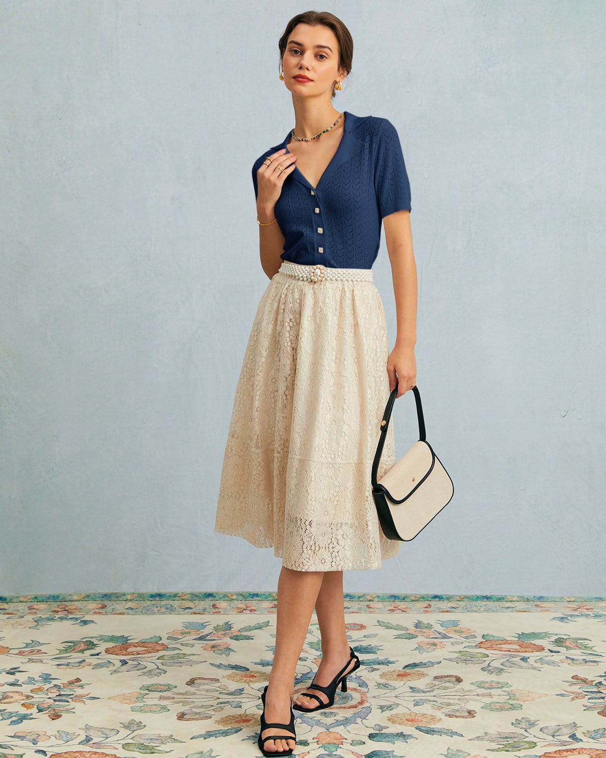 Πλεκτό Τοπ Με Γιακά Και Τελείωμα Σε Μπλε Σκούρο Χρώμα