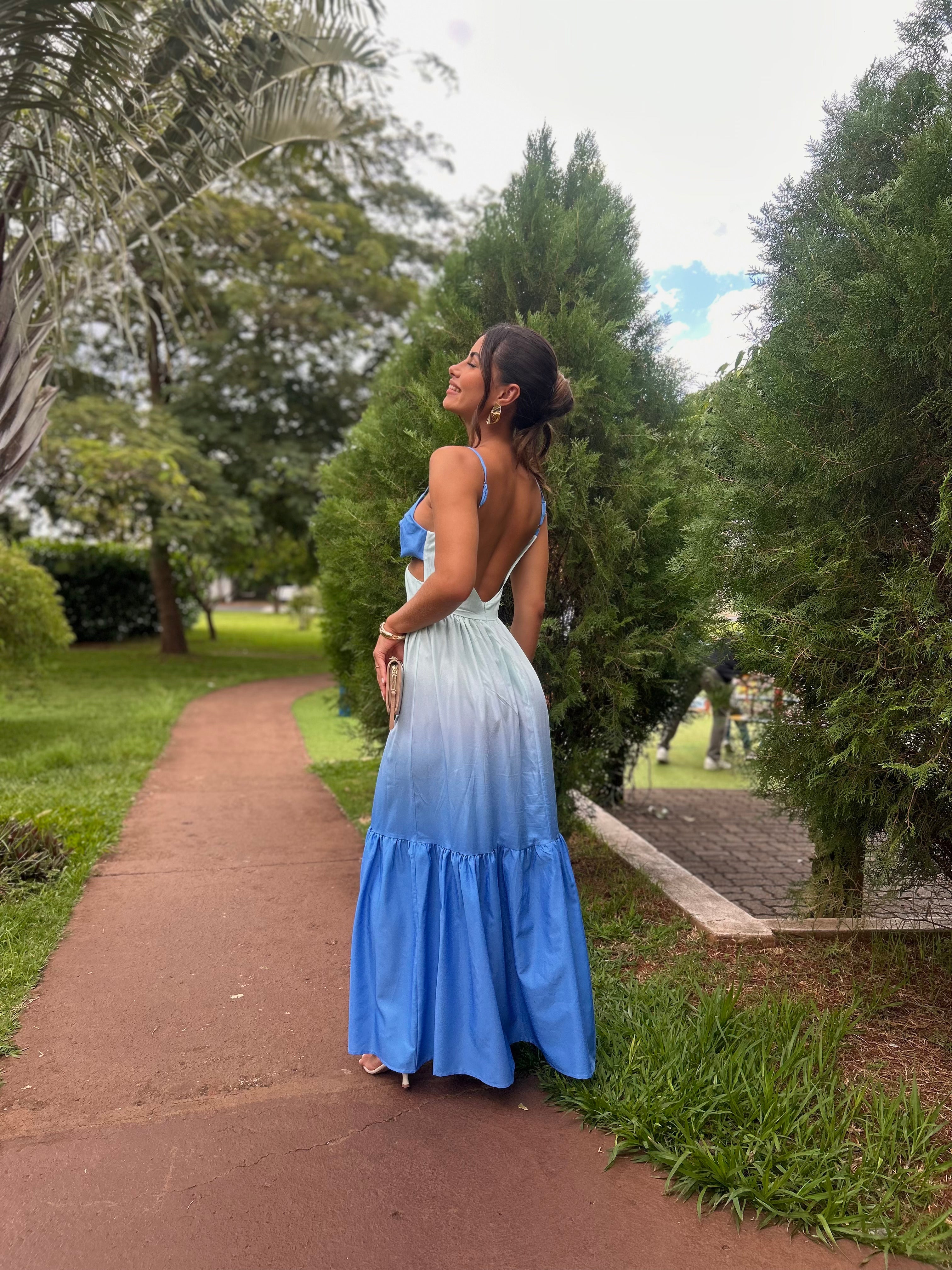 Μακρύ Φόρεμα Με Λεπτή Γραμμή Και Άνετη Γραμμή