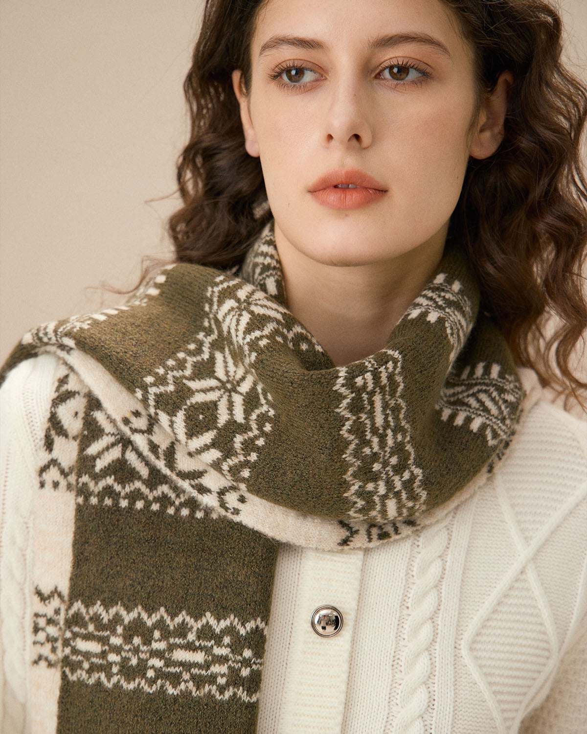 Πράσινο Μάλλινο Σάλι Με Λουλούδια