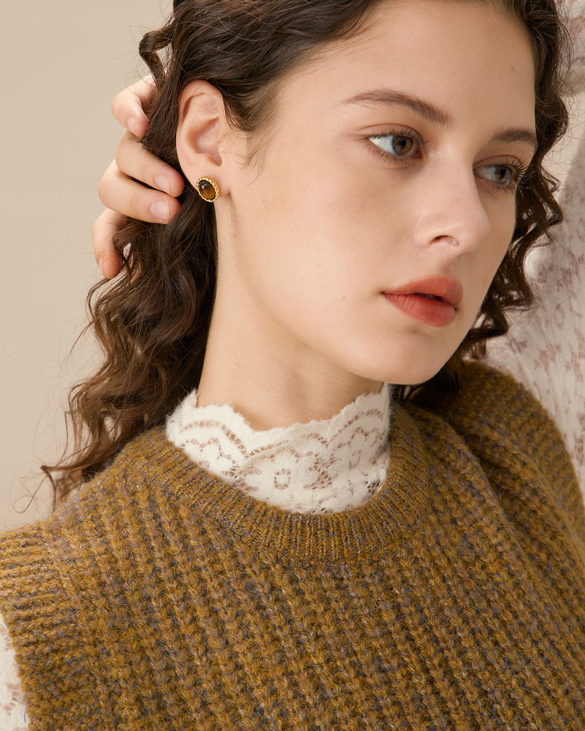 Πλεκτό Γιλέκο Με Στρογγυλή Λαιμόκοψη