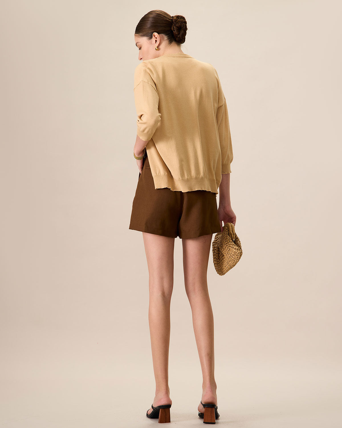 Μπεζ Ζακέτα Tencel Με Στρογγυλή Λαιμόκοψη Και Ριμπ Ύφανση