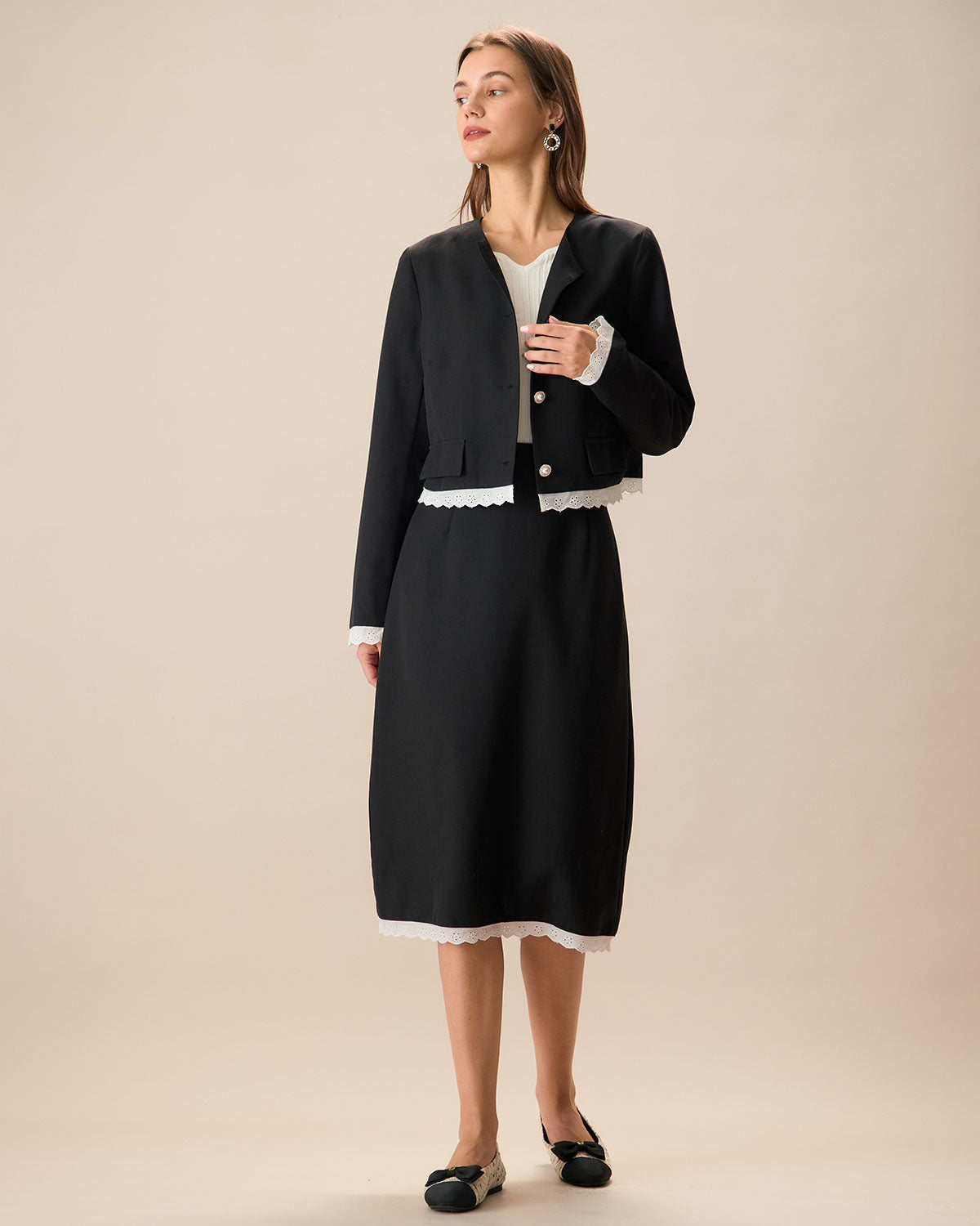 Μαύρο Μπουφάν Με Μονόπετο Σε Αντίθεση