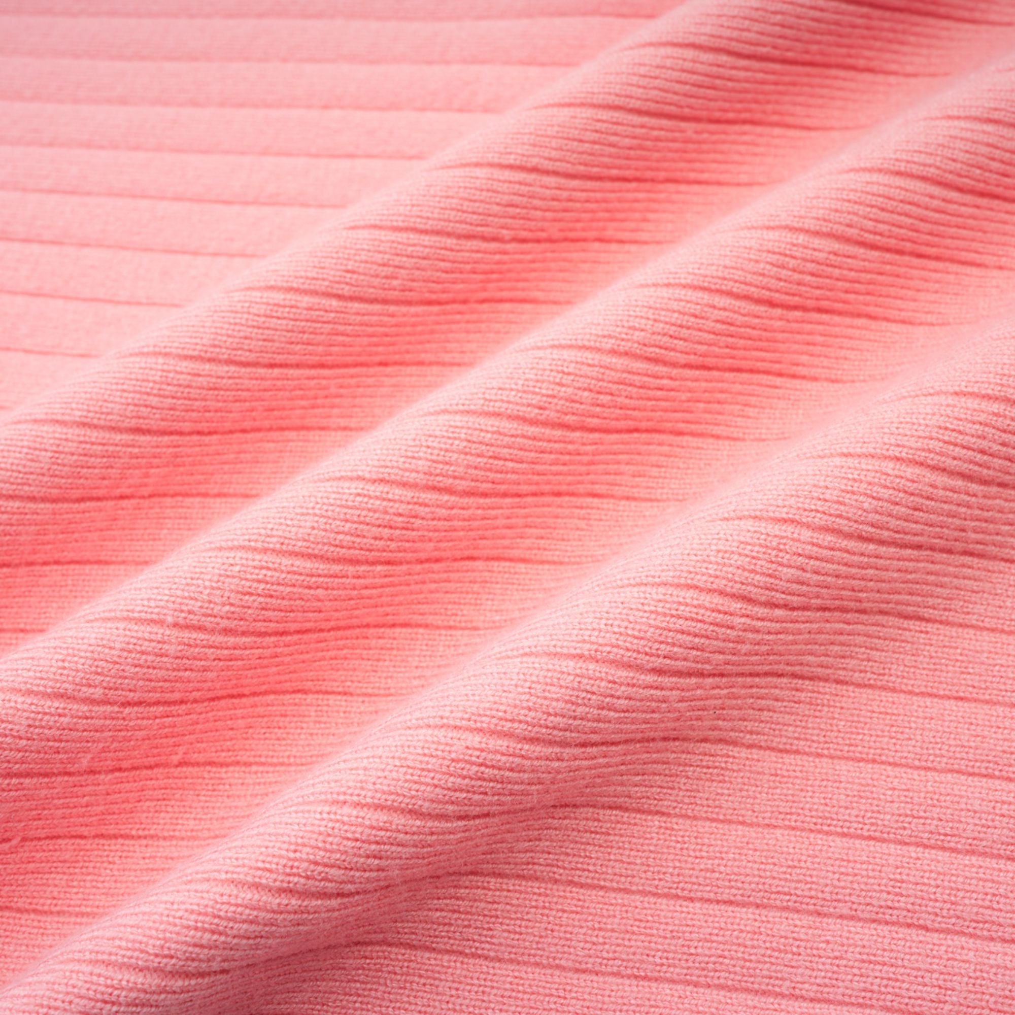 Φόρεμα Midi Με Halter Και Ροζ Πλεκτό Σχέδιο Ylviana